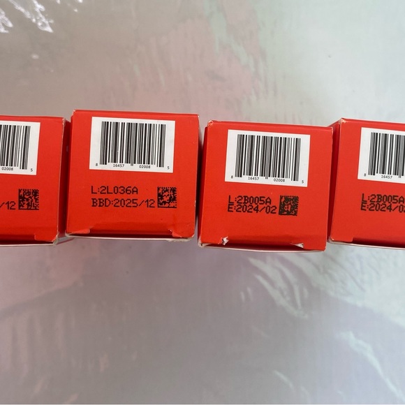 OZNATURALS Vitamin C Serum For Face with Hyaluronic Acid 30ml each bottle - Picture 2 of 5